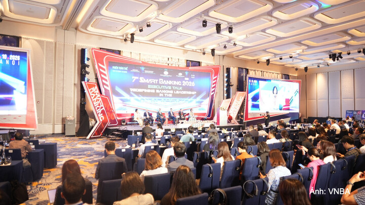 Phiên tọa đàm cấp cao trong khuôn khổ Hội thảo và Triển lãm Smart Banking 2026.