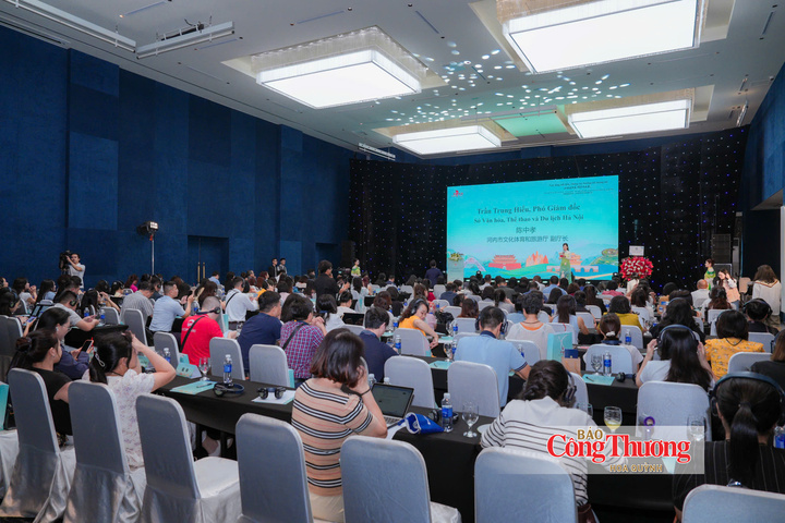 Hội nghị giới thiệu, quảng bá văn hóa và du lịch Châu Hồng Hà, tỉnh Vân Nam (Trung Quốc) tại Hà Nội.