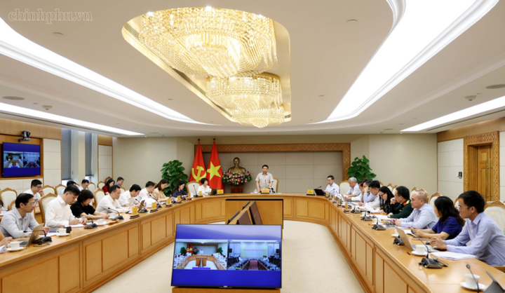 Phó Thủ tướng Nguyễn Văn Thắng chủ trì phiên họp thứ tư của Hội đồng điều hành Trung tâm Tài chính Quốc tế.