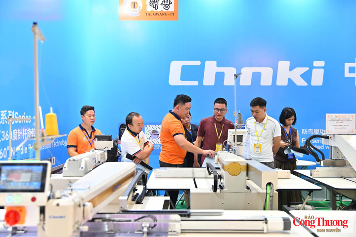 Việt Nam có nhiều lợi thế trong đón dòng dịch chuyển chuỗi cung ứng dệt may.