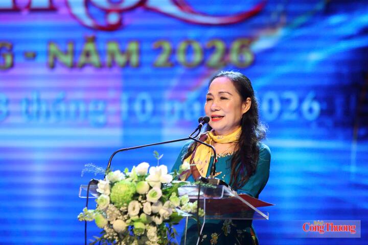 NSND Trịnh Thúy Mùi, Chủ tịch Hội Nghệ sĩ Sân khấu Việt Nam, Trưởng Ban Chỉ đạo Liên hoan.