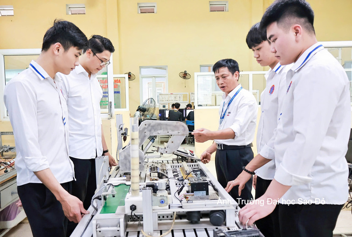Các cơ sở giáo dục cần thúc đẩy gắn kết với doanh nghiệp trong đào tạo nhằm đáp ứng yêu cầu phát triển mới của ngành Công Thương.