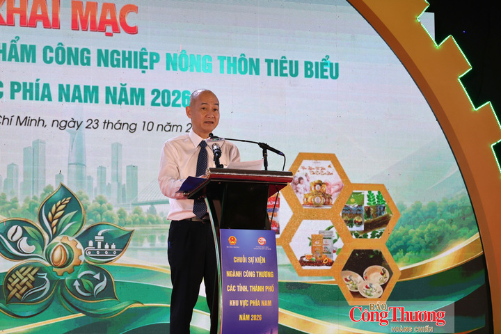 Ông Nguyễn Nguyên Phương, Phó Giám đốc Sở Công Thương TP. Hồ Chí Minh phát biểu tại buổi lễ.