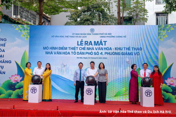 Lễ ra mắt mô hình tổ chức hoạt động tại thiết chế văn hóa tổ dân phố số 4, phường Giảng Võ.