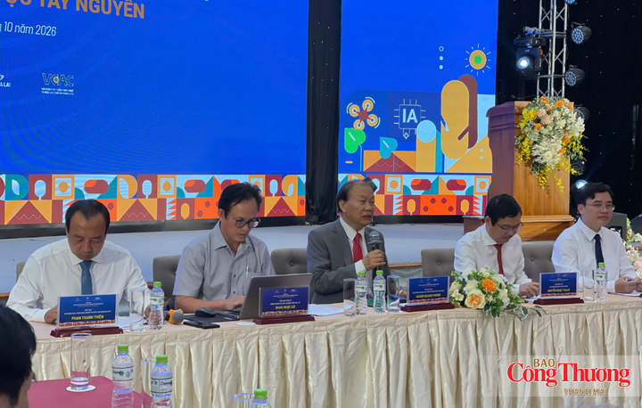 Tại diễn đàn, các đại biểu tập trung trao đổi về tổng quan phát triển nông nghiệp công nghệ cao và dược liệu Tây Nguyên; định hướng phát triển lĩnh vực này tại Gia Lai.