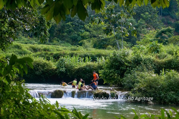 Nằm giữa núi rừng Sơn La, Bản Bướt đang khẳng định hướng đi bền vững nhờ kết hợp nông nghiệp sinh thái và du lịch cộng đồng.