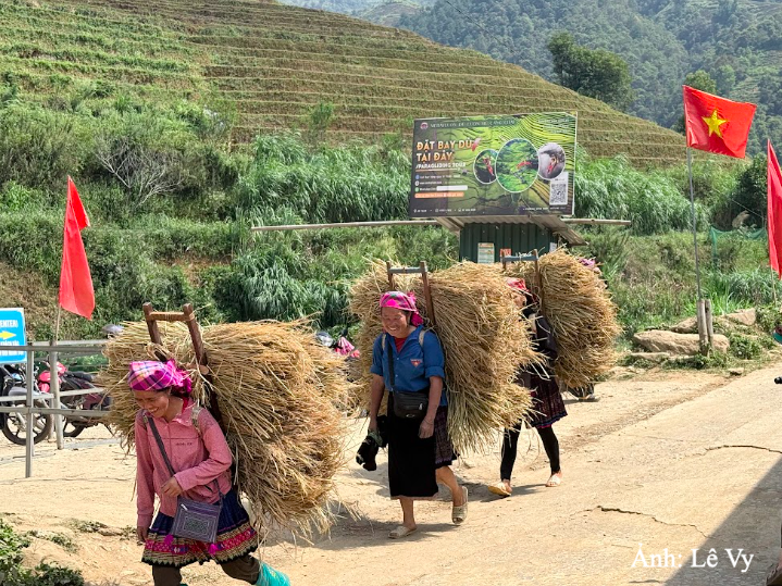 Người dân duy trì các hoạt động nông nghiệp.