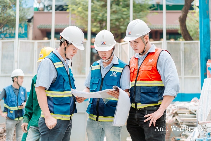 Các chuyên gia cho rằng, muốn hình thành những tổng thầu mạnh, cần sàng lọc đúng doanh nghiệp đủ năng lực, đồng thời trao quyền chủ động tương xứng với trách nhiệm được giao.