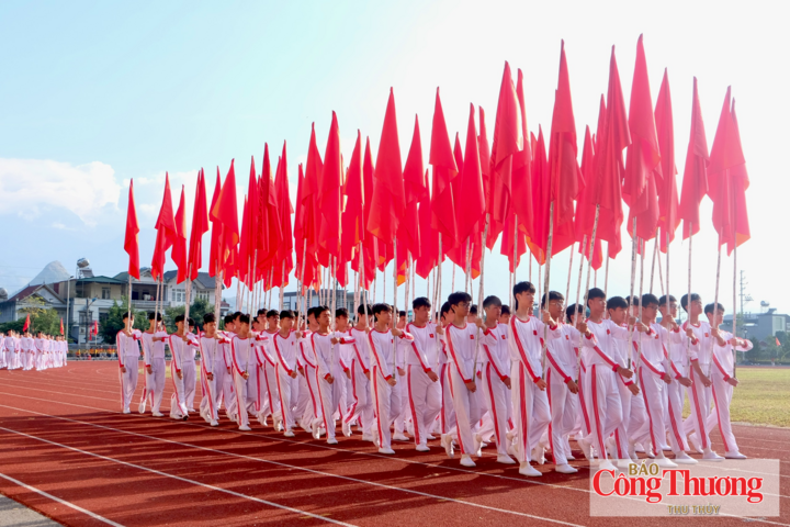Lai Châu: Khai mạc Đại hội Thể dục thể thao lần thứ VI - 7