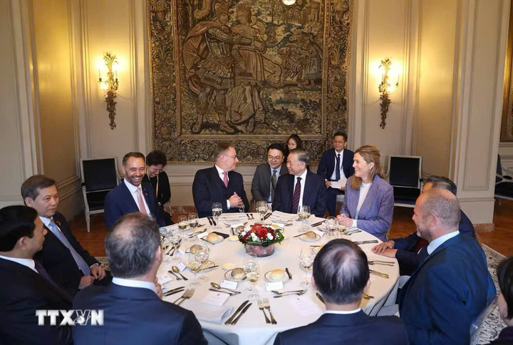 Tổng Bí thư, Chủ tịch nước Tô Lâm dự hội đàm và chiêu đãi của Thủ tướng Bỉ Bart De Wever. (Ảnh: Thống Nhất/TTXVN)