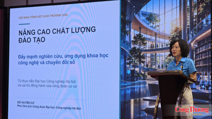 Tham luận về nâng cao chất lượng đào tạo từ thực tiễn Đại học Công nghiệp Hà Nội và vai trò đồng hành của công đoàn cơ sở.