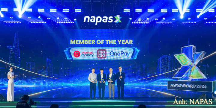 Giải thưởng Member of the Year 2026 được trao cho MoMo (Diamond), Viettel (Platinum), OnePay (Gold).