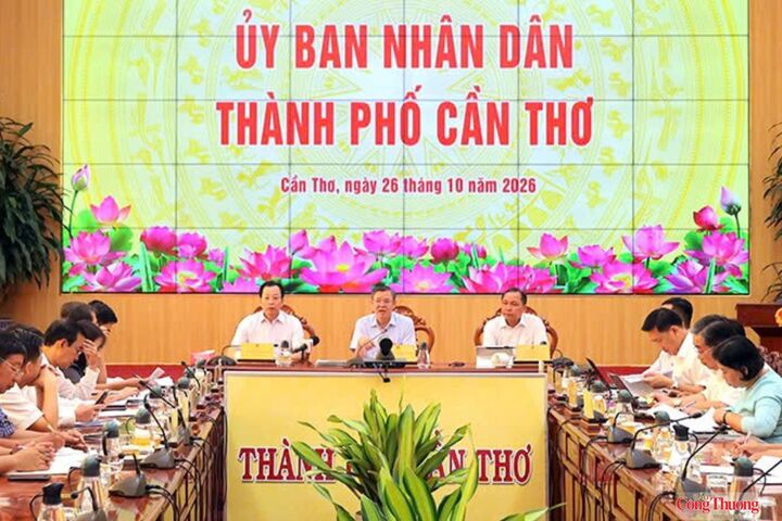 Quang cảnh tại buổi họp.