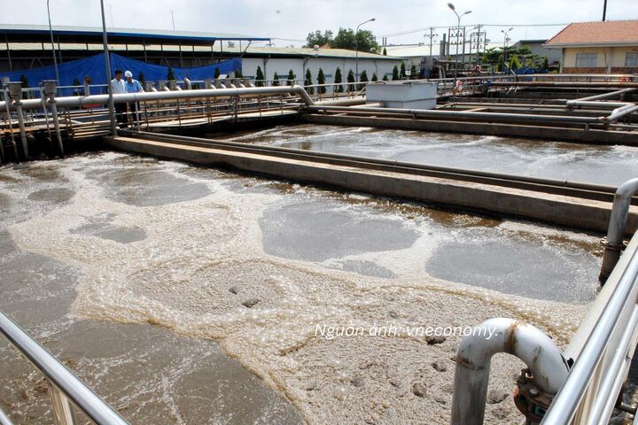 Dự thảo đặt mục tiêu đến năm 2030 tỉ lệ cụm công nghiệp có nước thải được xử lý đạt quy chuẩn môi trường đạt 100%.