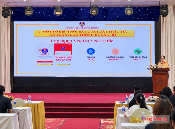 Toàn cảnh Hội nghị tập huấn tuyên truyền về an toàn giao thông năm 2026. Ảnh: Phương Trang