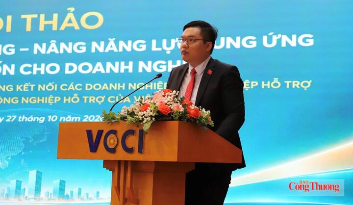 Ông Trịnh Quốc Vinh - Phó Trưởng ban Hợp tác quốc tế, Viện Nghiên cứu Chiến lược, Chính sách Công Thương (Bộ Công Thương) phát biểu tại sự kiện.