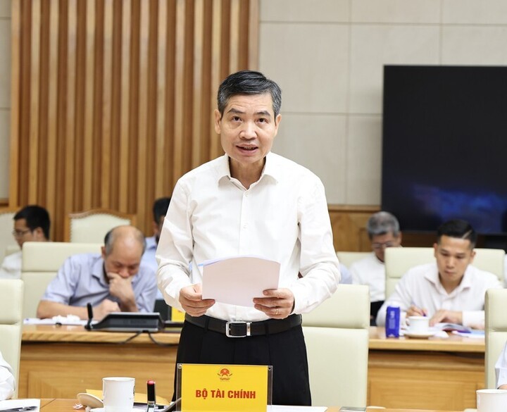 Phó Thủ tướng Phạm Thị Thanh Trà: Kiên định mục tiêu tăng trưởng hai con số, khẩn trương hoàn thiện vị trí việc làm - 3