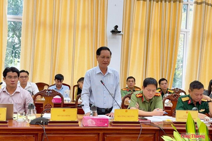 Ông Huỳnh Thanh Sử, Phó Giám đốc Sở Công Thương TP. Cần Thơ nêu ý kiến tham luận tại buổi làm việc.