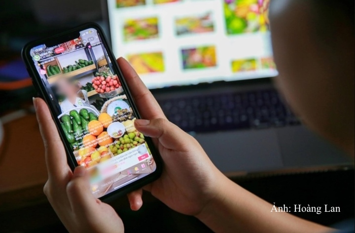 Người xem cần phân biệt giữa bằng chứng trải nghiệm và những thủ pháp tạo cảm giác chân thực trên video.