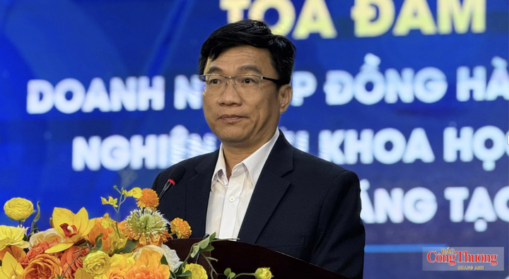 Ông Trần Trọng Tuyên, Phó Giám đốc Sở Khoa học và Công nghệ TP. Hồ Chí Minh phát biểu tại toạ đàm.