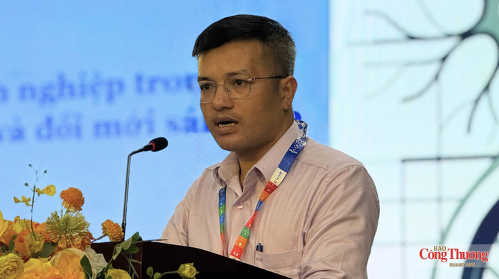 PGS.TS. Đặng Xuân Cường, Phó Giám đốc Trung tâm Đổi mới sáng tạo và Khởi nghiệp, Trường Đại học Công Thương TP. Hồ Chí Minh phát biểu tại toạ đàm.