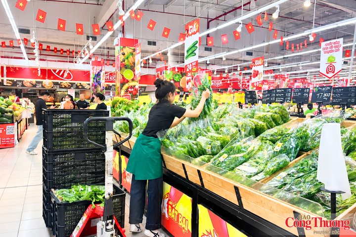 Người tiêu dùng cần được cung cấp đầy đủ thông tin về nguồn gốc, chất lượng thực phẩm để lựa chọn sản phẩm an toàn.