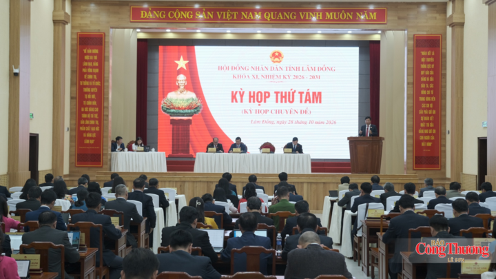 Quang cảnh kỳ họp.