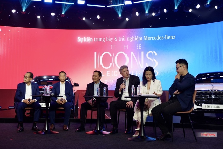 Ông René Neumann, Tổng Giám đốc Mercedes-Benz Việt Nam (MBV) trả lời họp báo