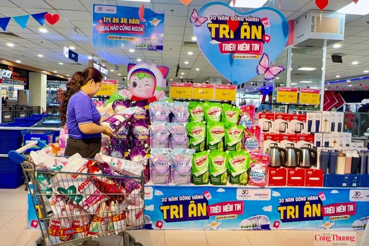 Co.opmart Vĩnh Long triển khai chương trình “Triệu quà tri ân – Ưu đãi kép” cùng nhiều ưu đãi dành cho khách hàng thành viên.