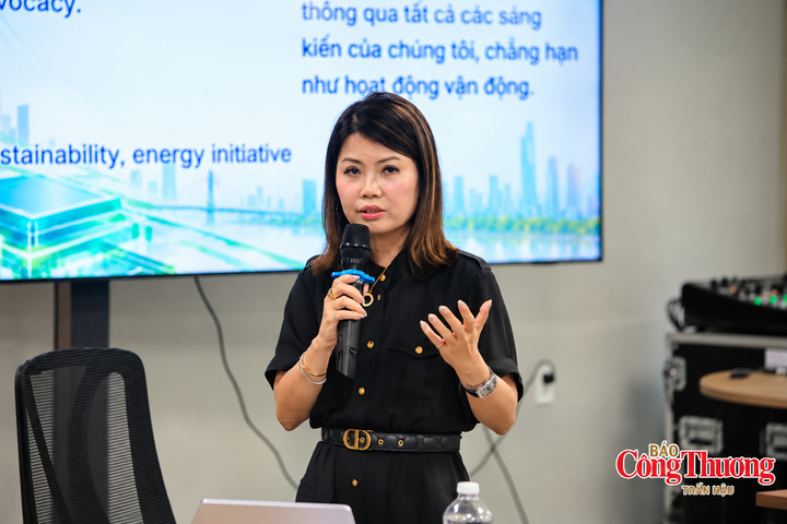 Bà Linda Tan, Chủ tịch Hiệp hội Bán dẫn Đông Nam Á (SEMI SEA), phát biểu về cơ hội kết nối doanh nghiệp Việt Nam với chuỗi cung ứng bán dẫn toàn cầu tại buổi thông tin báo chí SEMIEXPO Việt Nam 2026.