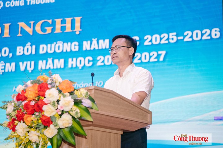 Ông Trần Thanh Đạm, Cục trưởng Cục Giáo dục nghề nghiệp và Giáo dục thường xuyên, Bộ Giáo dục và Đào tạo phát biểu.