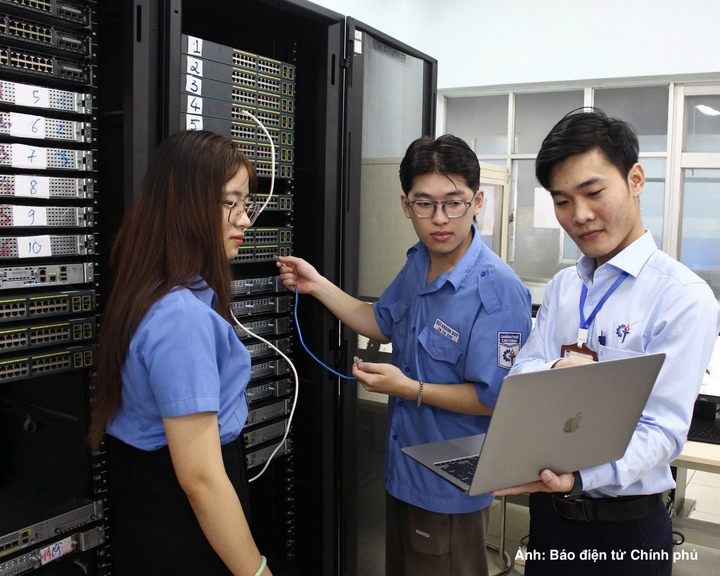 Chính sách phát triển nhân lực của TP. Hồ Chí Minh tập trung cả nhóm nhân lực công nghệ và nhóm nhân lực quản trị.
