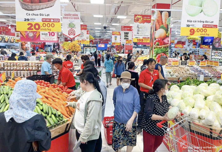 9 tháng năm 2026, tổng sản phẩm trong nước (GDP) tăng 9,01% so với cùng kỳ năm trước.