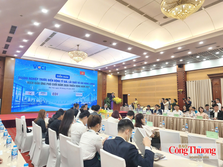 Diễn đàn do Liên đoàn Thương mại và Công nghiệp Việt Nam (VCCI) chủ trì, phối hợp với Ban Chính sách, chiến lược Trung ương tổ chức.