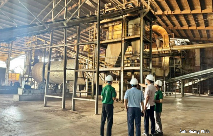 Tại các khu công nghiệp, điện là một trong những đầu vào quan trọng quyết định khả năng duy trì hoạt động của nhà máy.