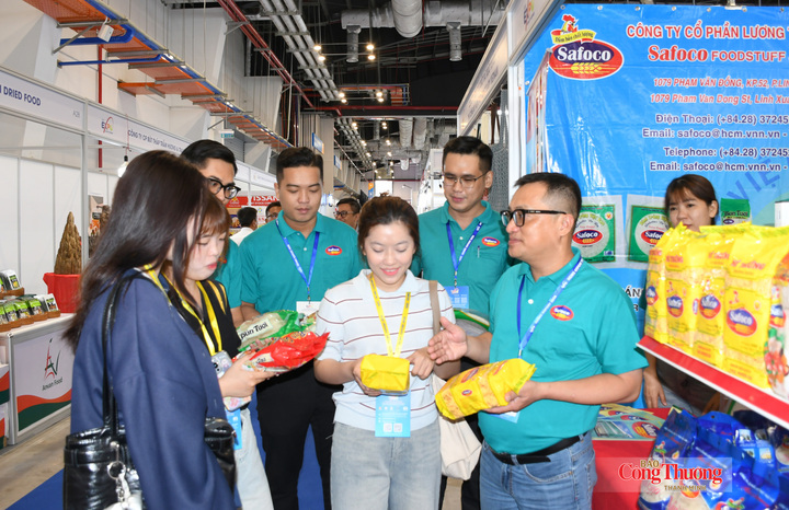 Chính phủ đặt mục tiêu duy trì tỷ lệ hàng Việt trong siêu thị trên 80%, thúc đẩy tiêu dùng nội địa và phát triển hệ sinh thái hàng Việt giai đoạn 2026-2030.