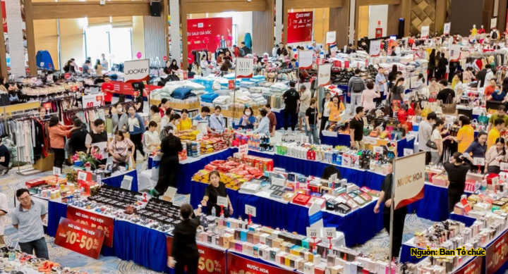Chương trình Mega Sale 2026 tại Lâm Đồng nhằm kích cầu tiêu dùng nội địa, thúc đẩy tiêu thụ hàng hóa và tăng cường kết nối giữa doanh nghiệp với người tiêu dùng.