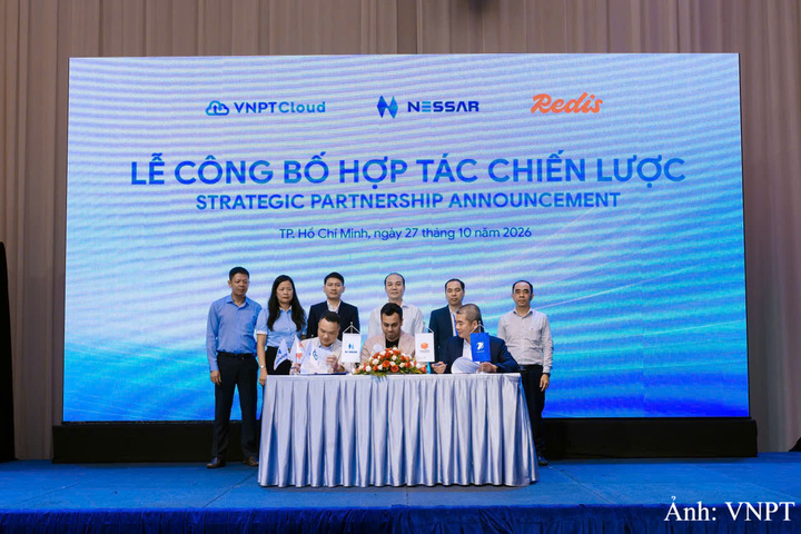 Trong khuôn khổ CloudWave 2026, VNPT Cloud, Nessar và Redis đã thực hiện ký kết hợp tác chiến lược, góp phần tăng cường kết nối và mở rộng cơ hội phối hợp phát triển các giải pháp công nghệ phục vụ doanh nghiệp