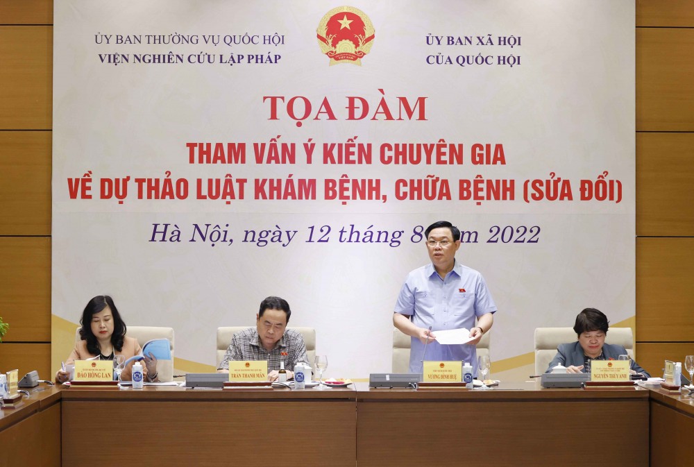 Sửa Luật Khám bệnh, chữa bệnh phải giúp ngành y tế gỡ được vướng mắc, khó khăn Sửa Luật Khám bệnh, chữa bệnh phải giúp ngành y tế gỡ được vướng mắc, khó khăn