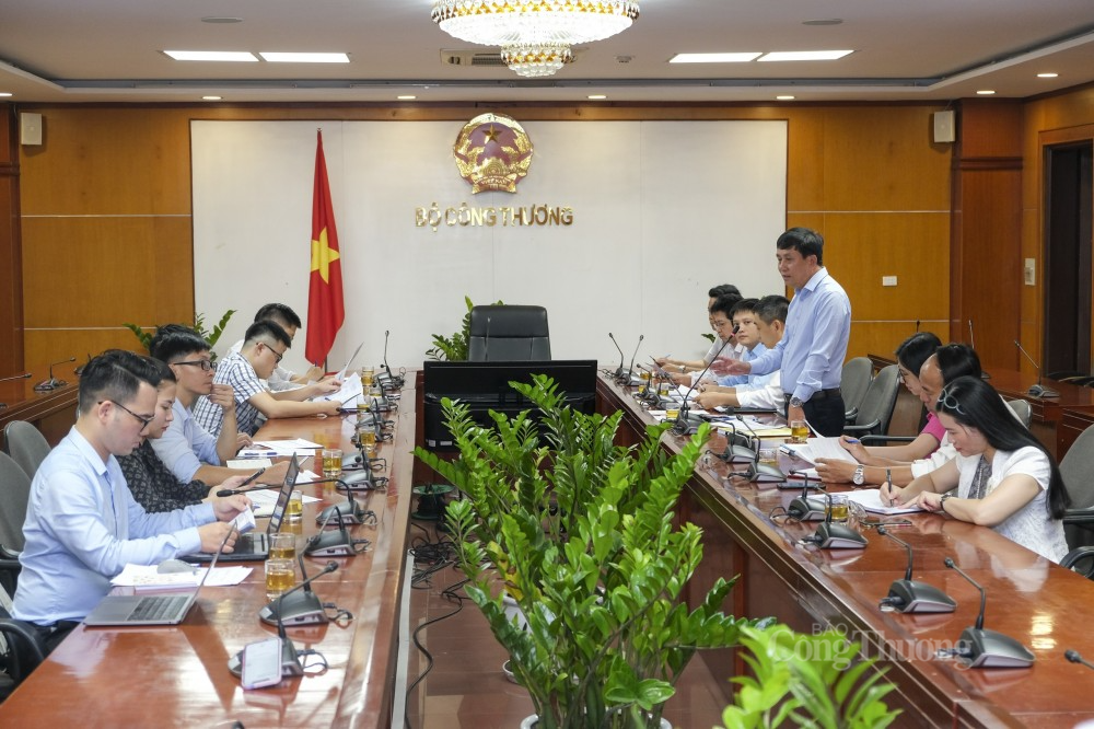 Khẩn trương hoàn tất công tác chuẩn bị Đại hội Đoàn Bộ Công Thương lần thứ IV Khẩn trương hoàn tất công tác chuẩn bị Đại hội Đoàn Bộ Công Thương lần thứ IV