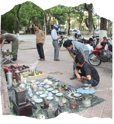 Dạo chợ đồ cổ độc nhất Nghệ An mỗi tuần chỉ họp một phiên Dạo chợ đồ cổ độc nhất Nghệ An mỗi tuần chỉ họp một phiên