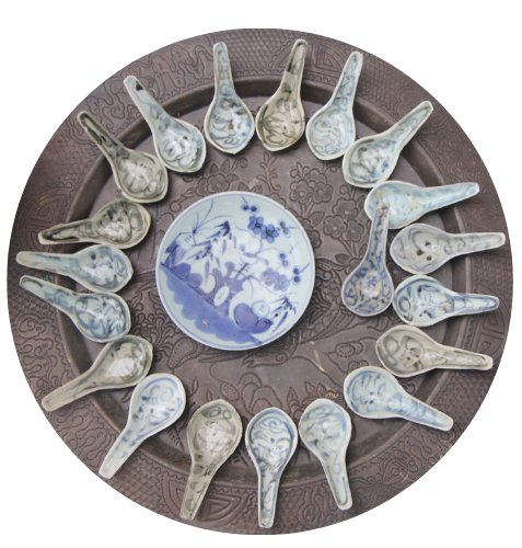 Dạo chợ đồ cổ độc nhất Nghệ An mỗi tuần chỉ họp một phiên Dạo chợ đồ cổ độc nhất Nghệ An mỗi tuần chỉ họp một phiên