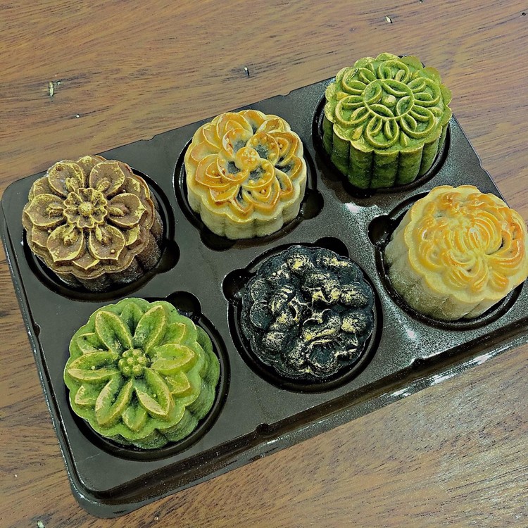 Thị trường bánh trung thu vào vụ sớm Thị trường bánh trung thu vào vụ sớm