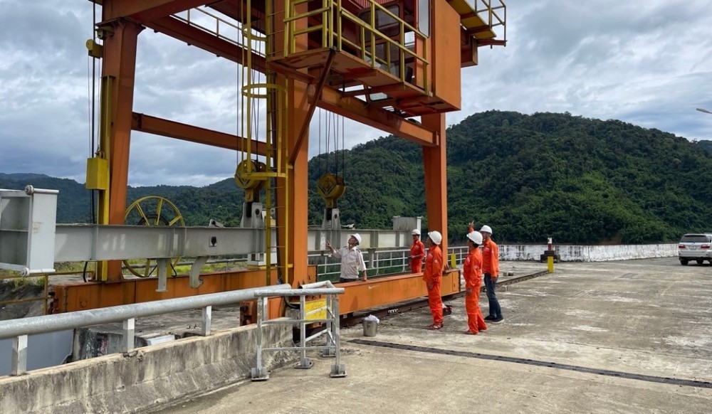 Công ty Thủy điện Sông Bung thực hiện công tác Tổng kiểm tra và diễn tập Phòng chống thiên tai và tìm kiếm cứu nạn năm 2022