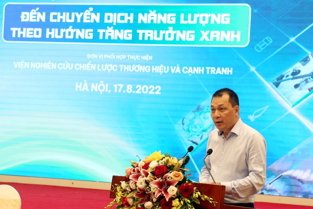 Thứ trưởng Bộ Công Thương Đặng Hoàng An: Việt Nam đặt ra 4 mục tiêu lớn trong chuyển dịch năng lượng Thứ trưởng Bộ Công Thương Đặng Hoàng An: Việt Nam đặt ra 4 mục tiêu lớn trong chuyển dịch năng lượng