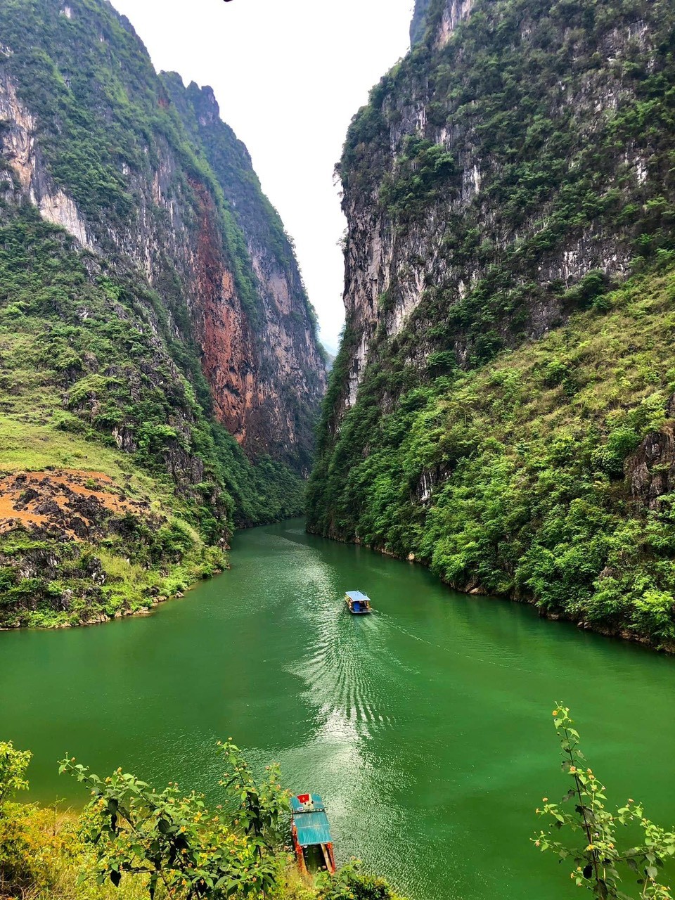 Huyện Mèo Vạc nổi tiếng với hẻm Tu Sản hùng vỹ Huyện Mèo Vạc nổi tiếng với hẻm Tu Sản hùng vỹ