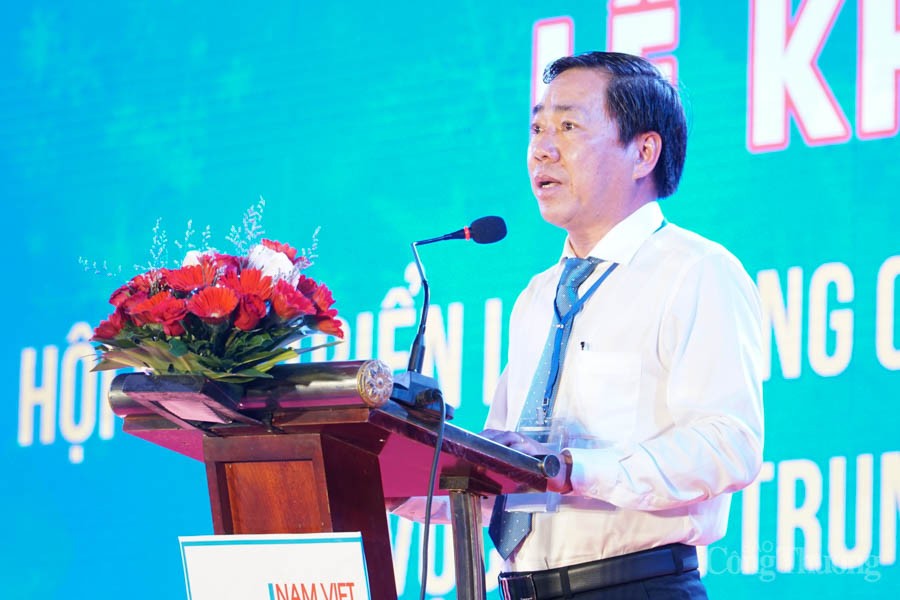 Thứ trưởng Đỗ Thắng Hải dự khai mạc Hội chợ Triển lãm hàng công nghiệp nông thôn tiêu biểu khu vực miền Trung – Tây Nguyên năm 2022