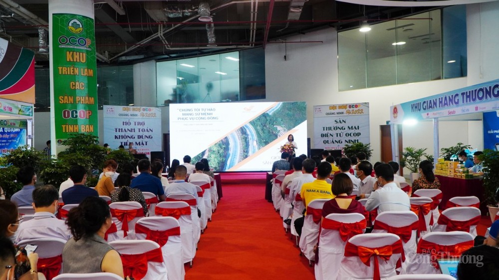 Nhiều buổi tập huấn, hướng dẫn về thương mại điện tử được ngành Công Thương Quảng tổ chức cho các hợp tác xã, doanh nghiệp OCOP Nhiều buổi tập huấn, hướng dẫn về thương mại điện tử được ngành Công Thương Quảng tổ chức cho các hợp tác xã, doanh nghiệp OCOP