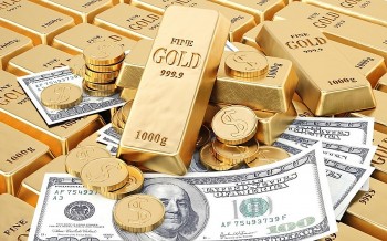 Fed tăng lãi suất, giá USD hút dòng tiền ào ào mua gom, giá vàng rớt thảm