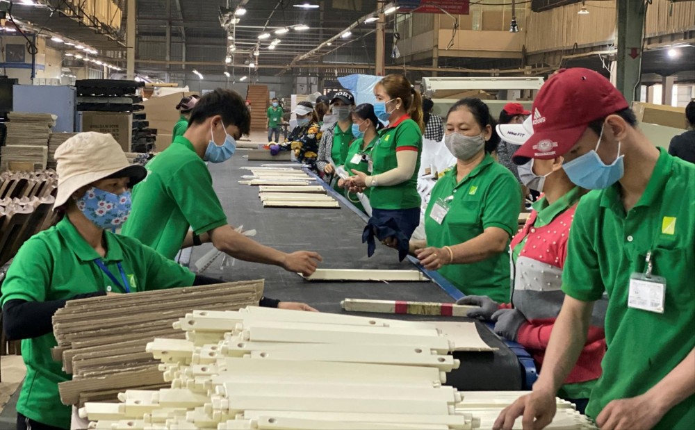 Công Thương qua góc nhìn báo chí ngày 22/8: Doanh nghiệp ngành gỗ đứng trước thách thức lớn Công Thương qua góc nhìn báo chí ngày 22/8: Doanh nghiệp ngành gỗ đứng trước thách thức lớn